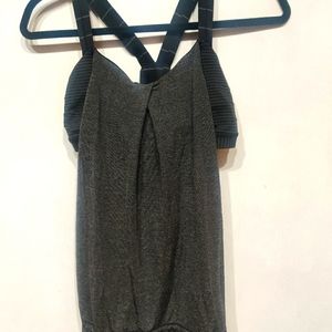 Lululemon tank with built in bra